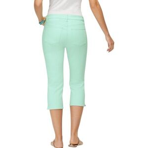 Talbots Size 6 Mint Green Pedal Pusher Length 5 Pocket Jeans Sits at Waist